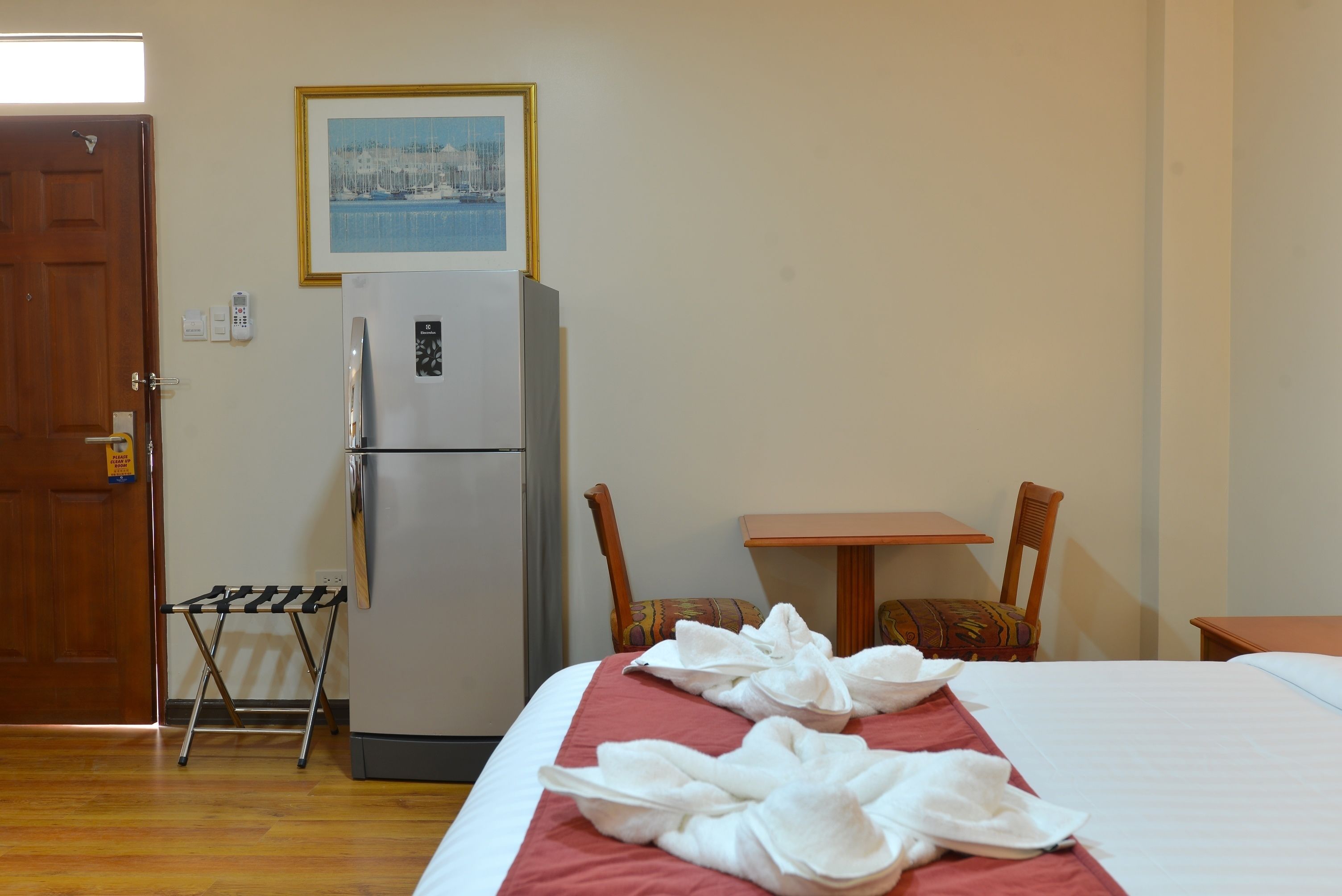 family room | room amenity