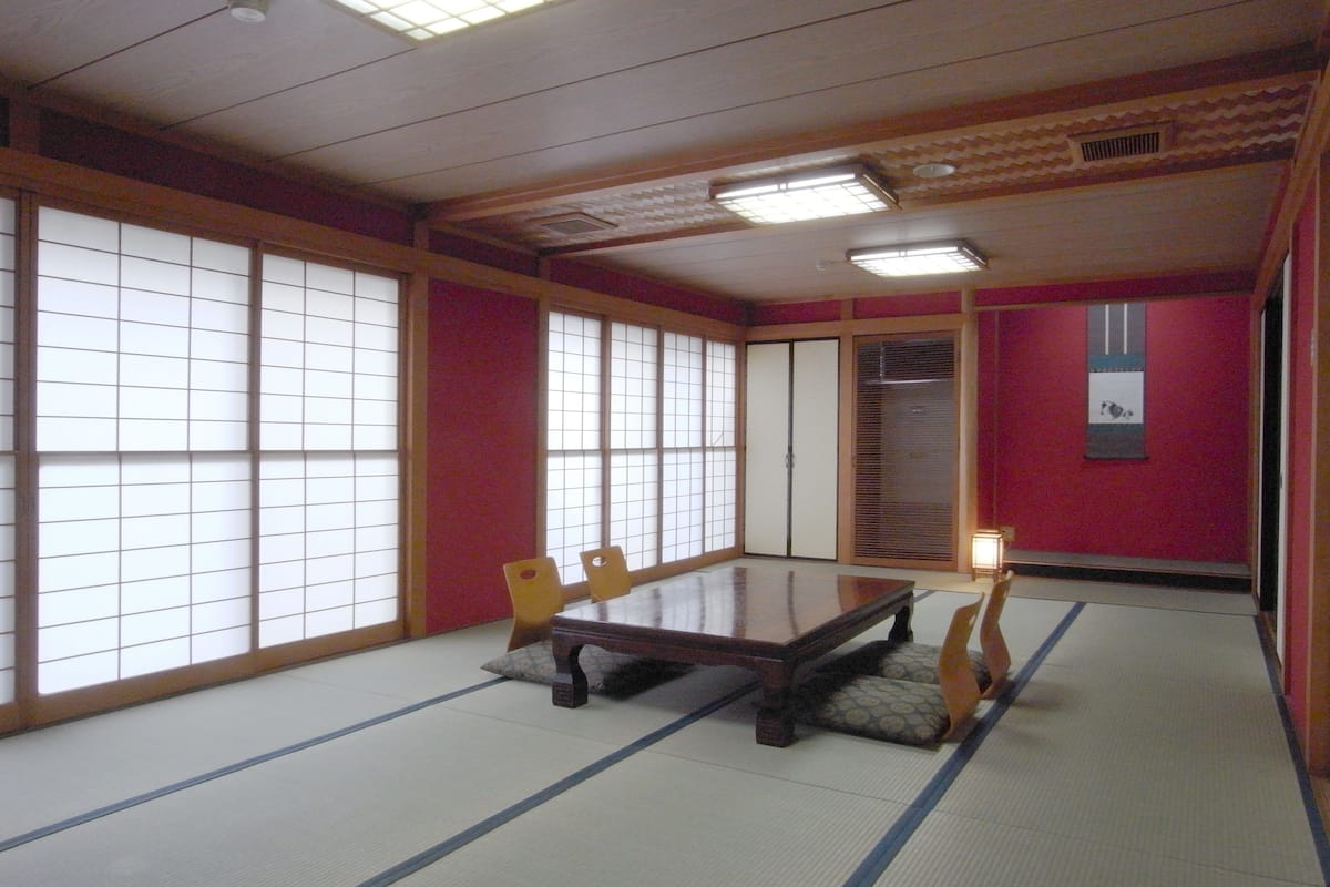 Japanese-Style Deluxe Room with Shared Bathroom | Individually decorated, individually furnished, desk, iron/ironing board