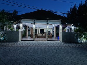 Front of property - Gili Palms Resort (Gili Trawangan)