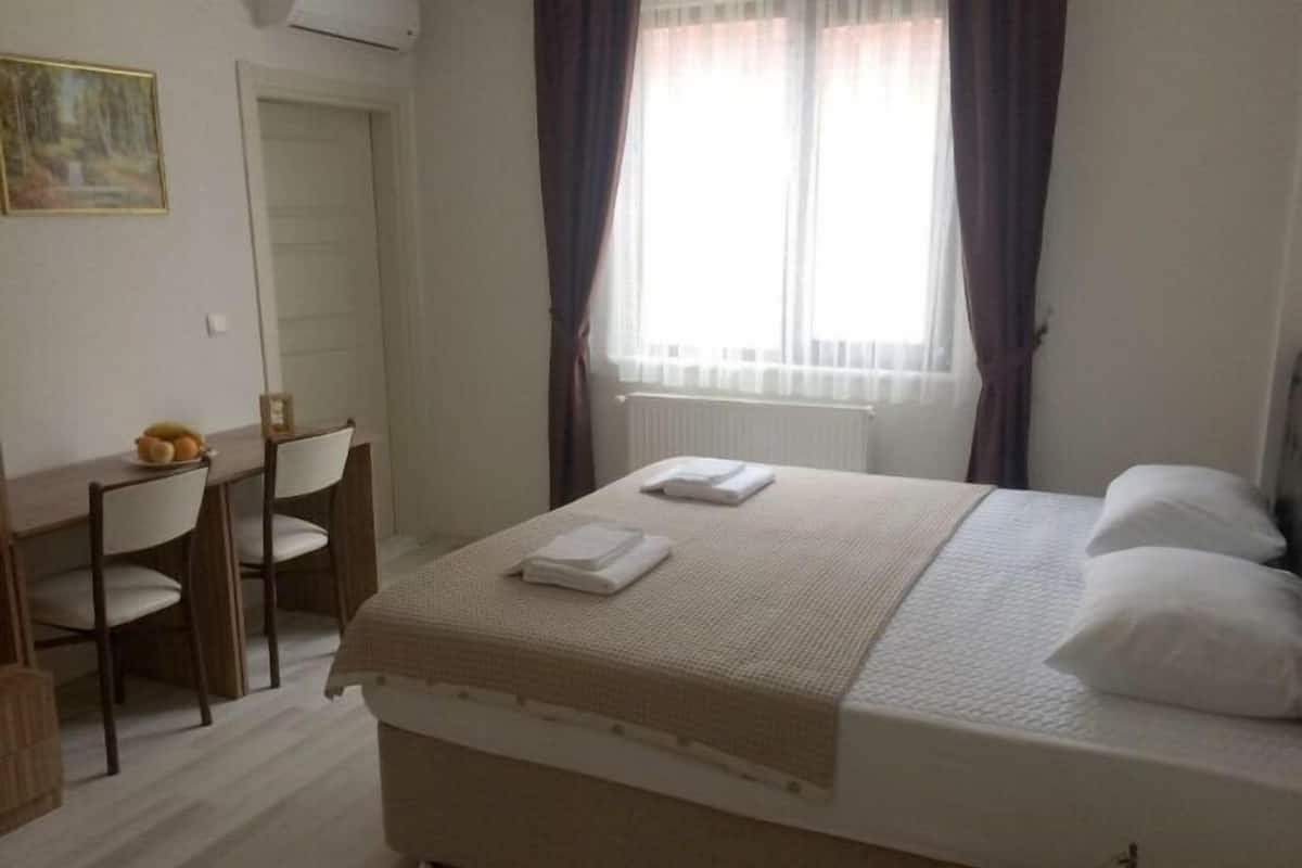 Apartment, 3 Bedrooms