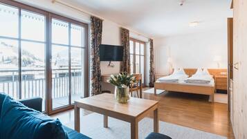 Premium-Doppelzimmer | 1 Schlafzimmer, hochwertige Bettwaren, Zimmersafe, Schreibtisch