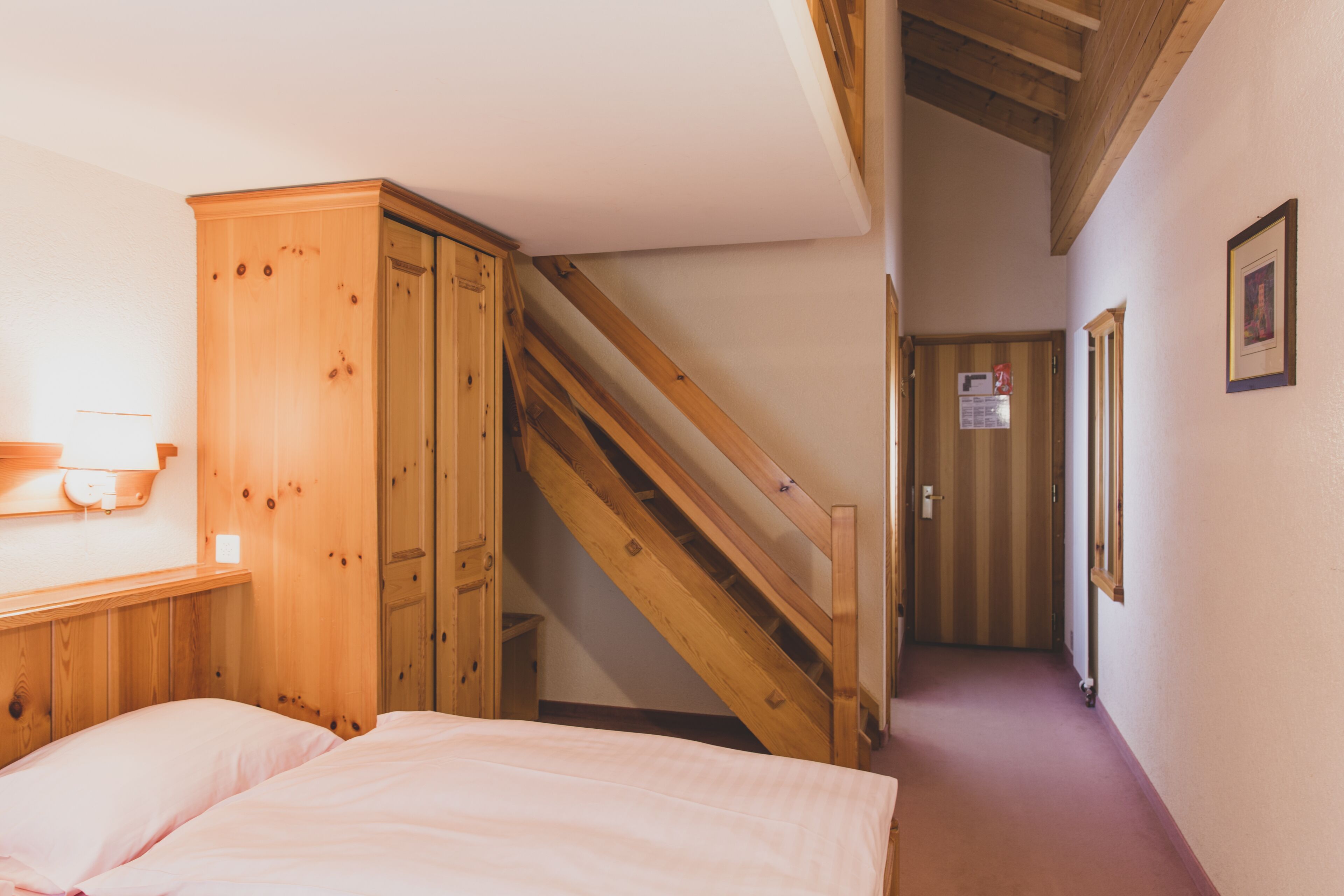 triple room | in-room safe, desk, free cots/infant beds, free wifi