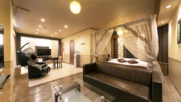 Suíte júnior | Individualmente decorados, escrivaninha, quartos à prova de som