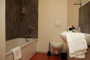 Double Room | Bathroom | Hair dryer, towels