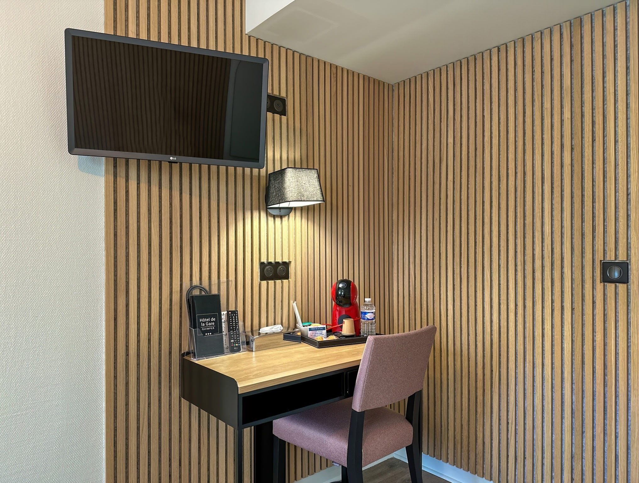 accesible double room | 1 bedroom, premium bedding, desk, blackout curtains