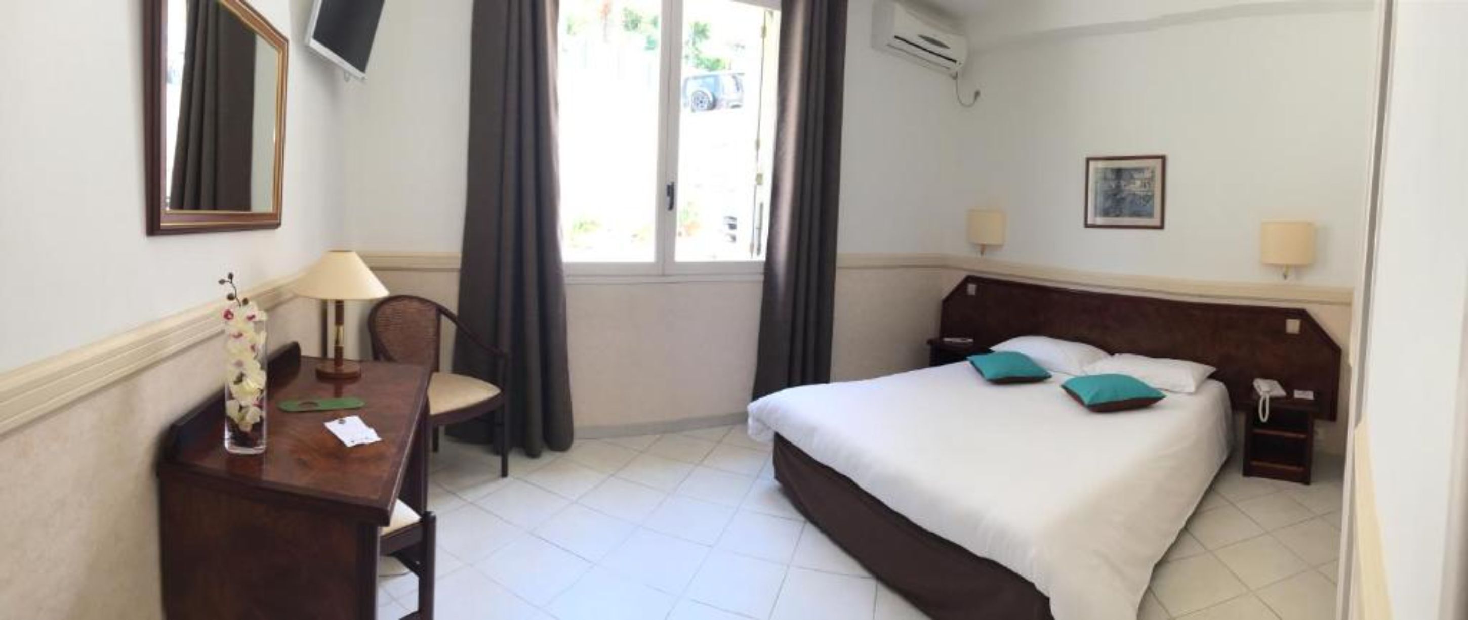 standard room, city view | in-room safe, desk, free wifi, bed sheets