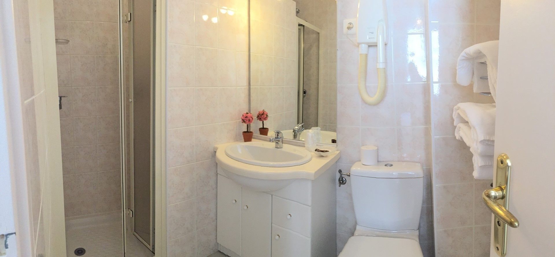 free toiletries, hair dryer, towels