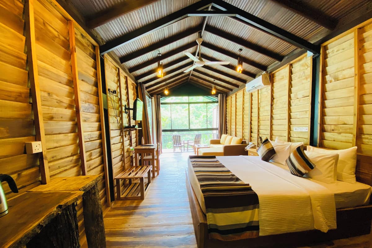 Ropa de cama de alta calidad, cubrecamas y artículos del minibar gratis