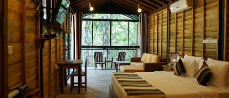 1 Schlafzimmer, hochwertige Bettwaren, Daunenbettdecken
