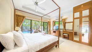 Deluxe Villa, 4 Bedrooms, Poolside