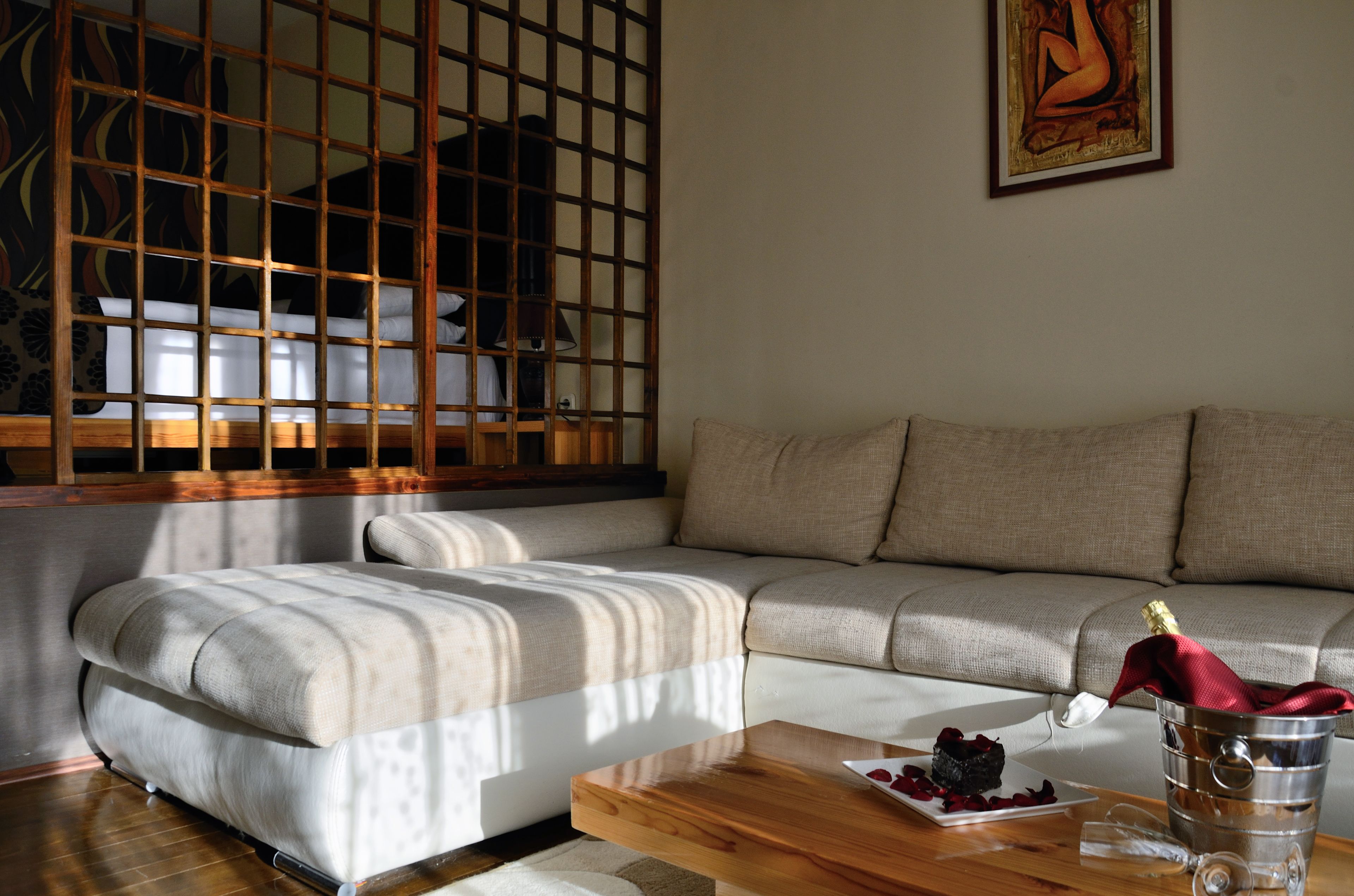 junior suite | 1 bedroom, minibar, in-room safe, free wifi