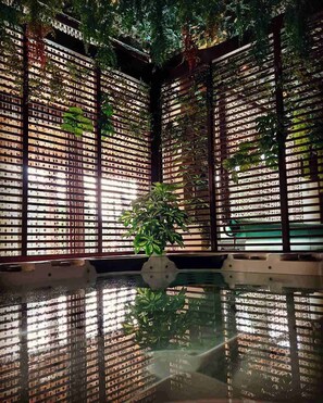 Sauna seca, sauna a vapor, banho turco/hammam, massagens desportivas