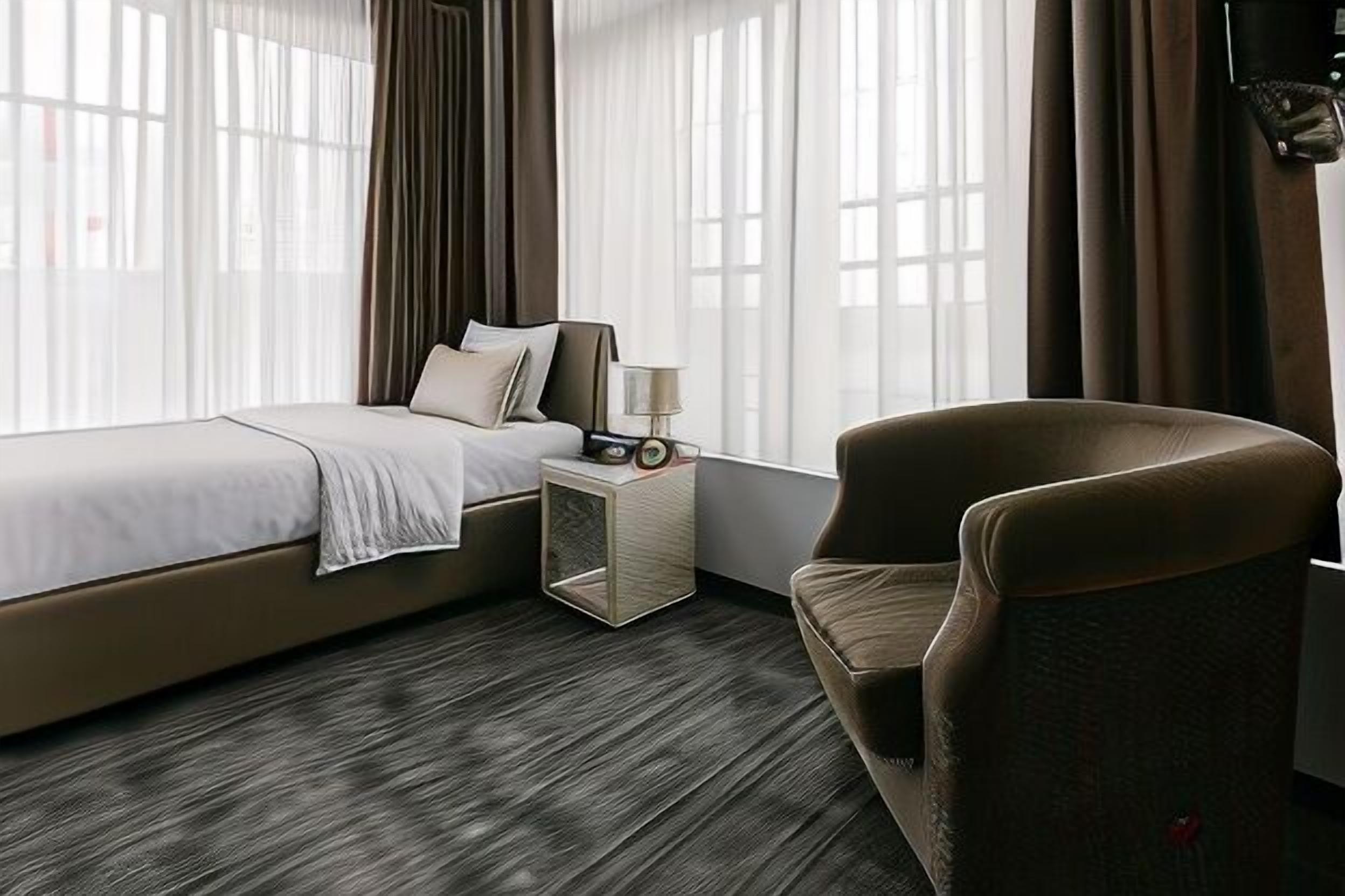 Egyptian cotton sheets, premium bedding, minibar, in-room safe