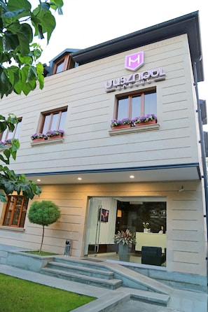 Fachada del alojamiento