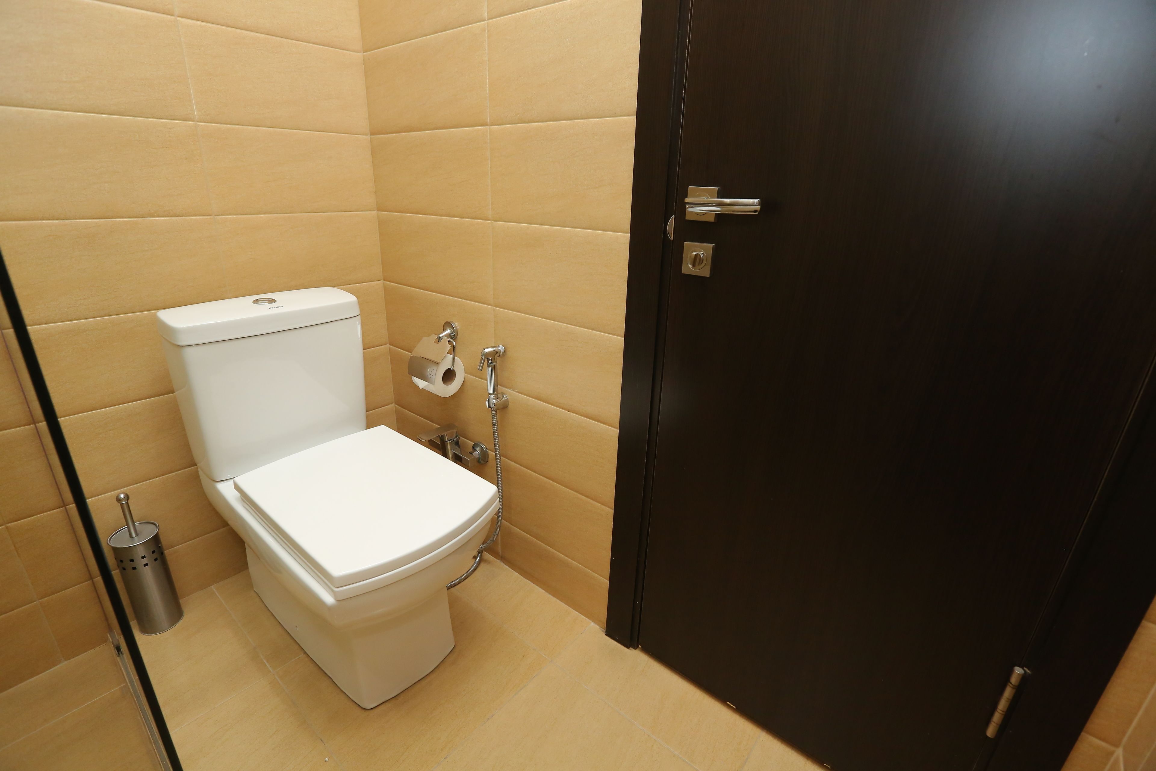 standard double or twin room | bathroom | shower, free toiletries, hair dryer, slippers