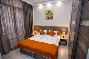 Comfort Apartment, 1 Double Bed | In-room safe, desk, soundproofing, iron/ironing board - My Hotel Yerevan (Yerevan)
