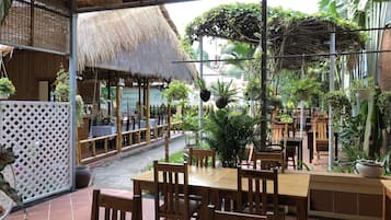 房內用餐區