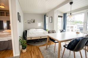Camping Suit - Stranda Feriesenter | Matservice på rummet
