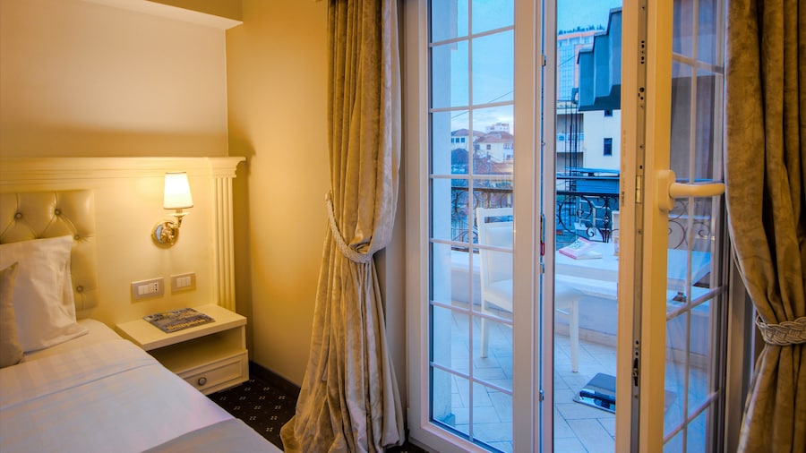 Lot Boutique Hotel
