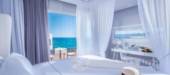 MARI KRISTIN Beach Hotel - Adults Only