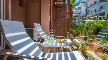 Double Room | Desk, soundproofing, iron/ironing board, free WiFi