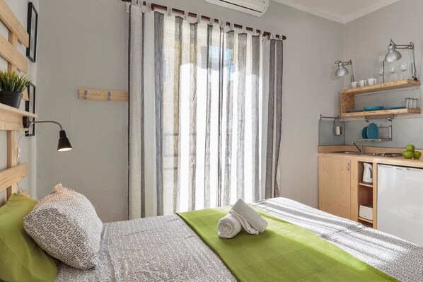 Ameublement personnalisé, fer et planche à repasser, Wi-Fi gratuit