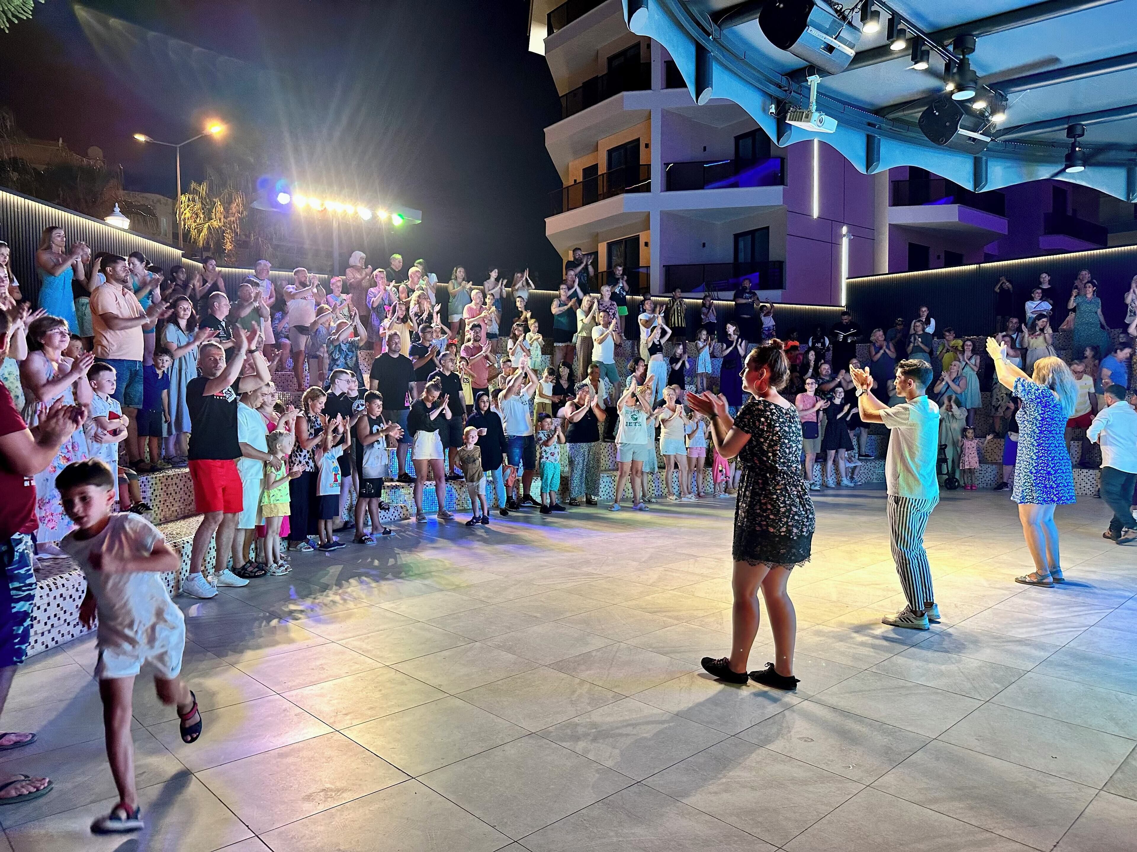 Photo - Blue Wave Suite Hotel