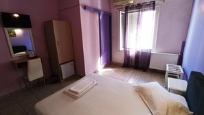 熨斗/熨衫板、免費 Wi-Fi、床單