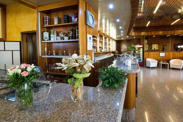 Bar (in der Unterkunft)