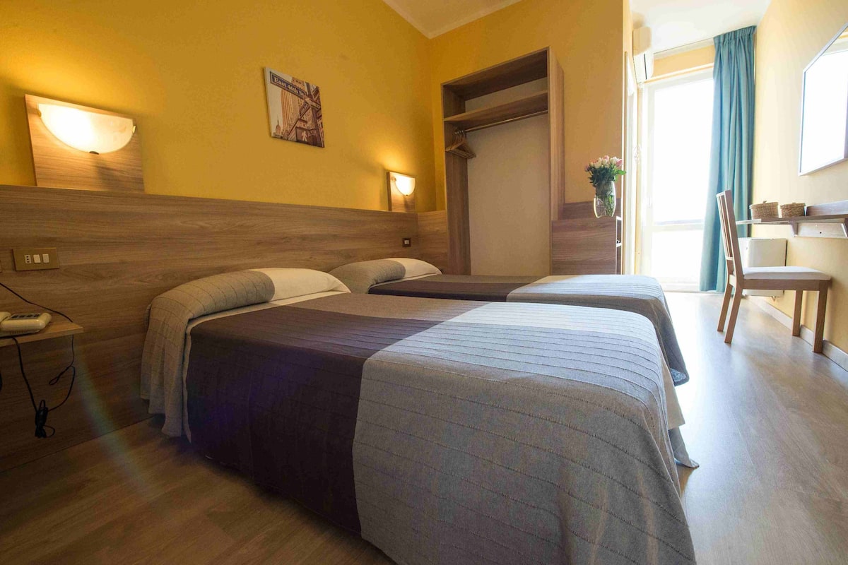 twin room | premium bedding, minibar, in-room safe, desk