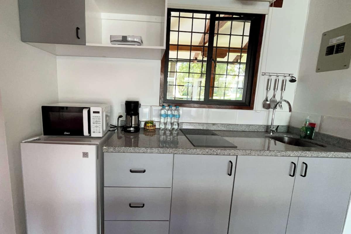 1 bedroom, premium bedding, down duvets, pillow-top beds