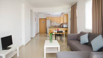 Appartement, 2 chambres, balcon | Cuisine privée