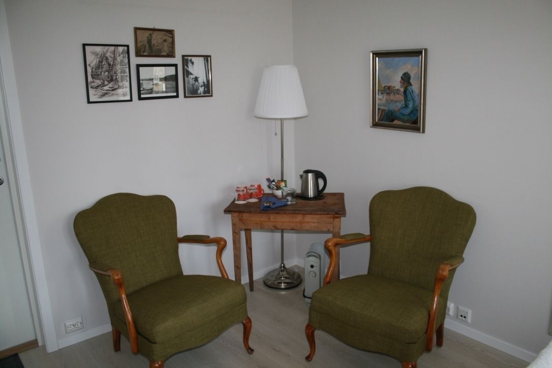 Double Room (Tullaren) | Cribs/infant beds, rollaway beds, free WiFi, bed sheets