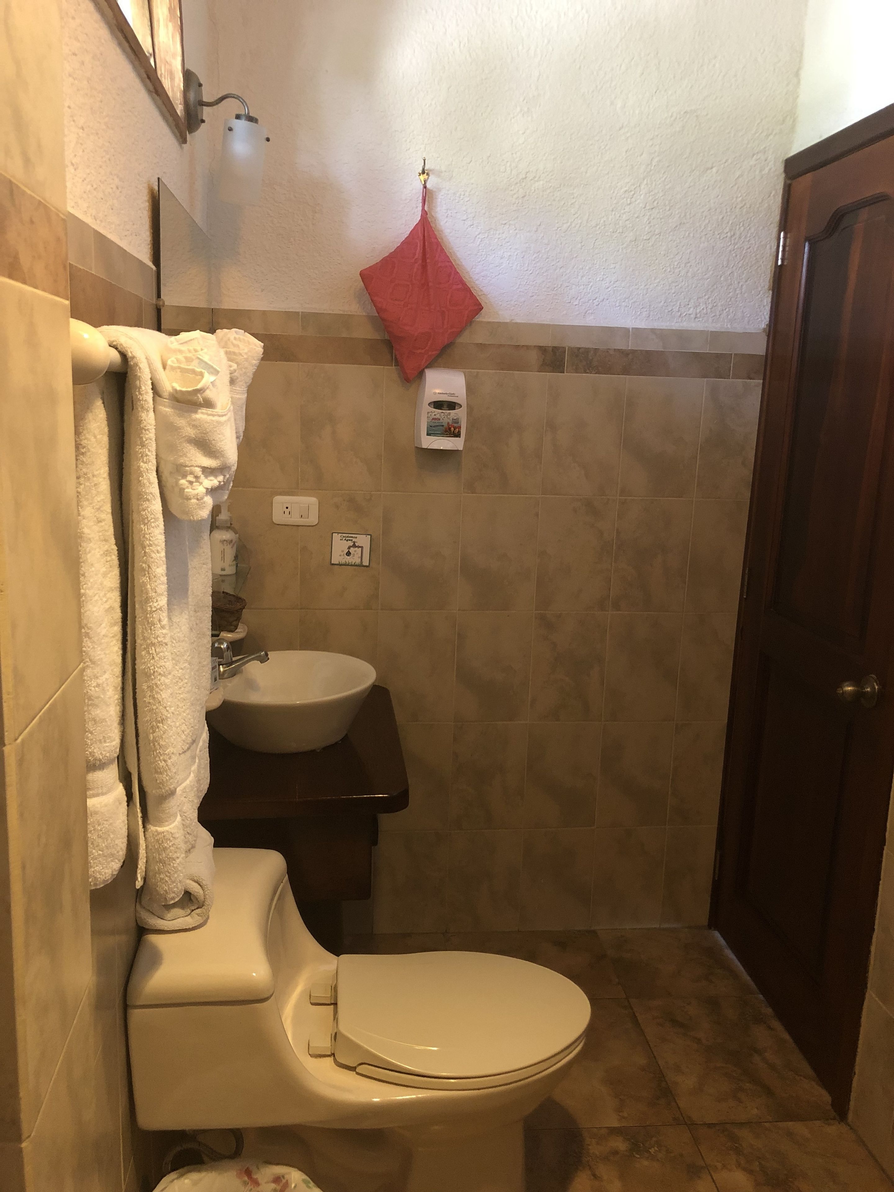 habitacion familiar premiun | 1 bedroom, in-room safe, individually decorated, individually furnished