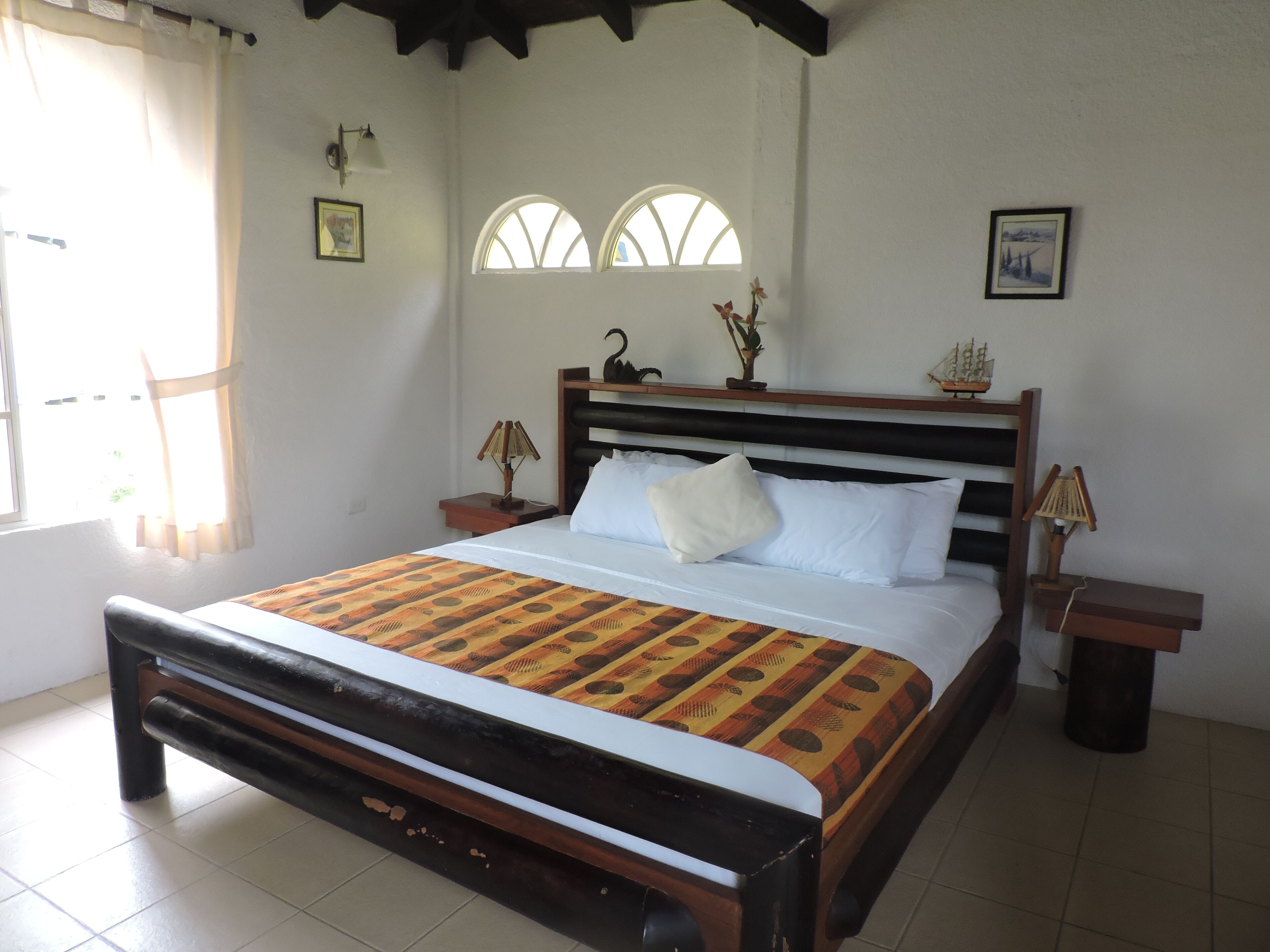 habitacion premiun | 1 bedroom, in-room safe, individually decorated, individually furnished