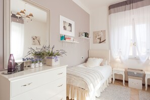Apartament, 2 dormitoris | 2 dormitoris, roba de llit d'alta qualitat i decoració individual 