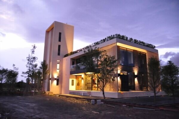 Exterior - Sun Lok Live Green Building (Dongshan)