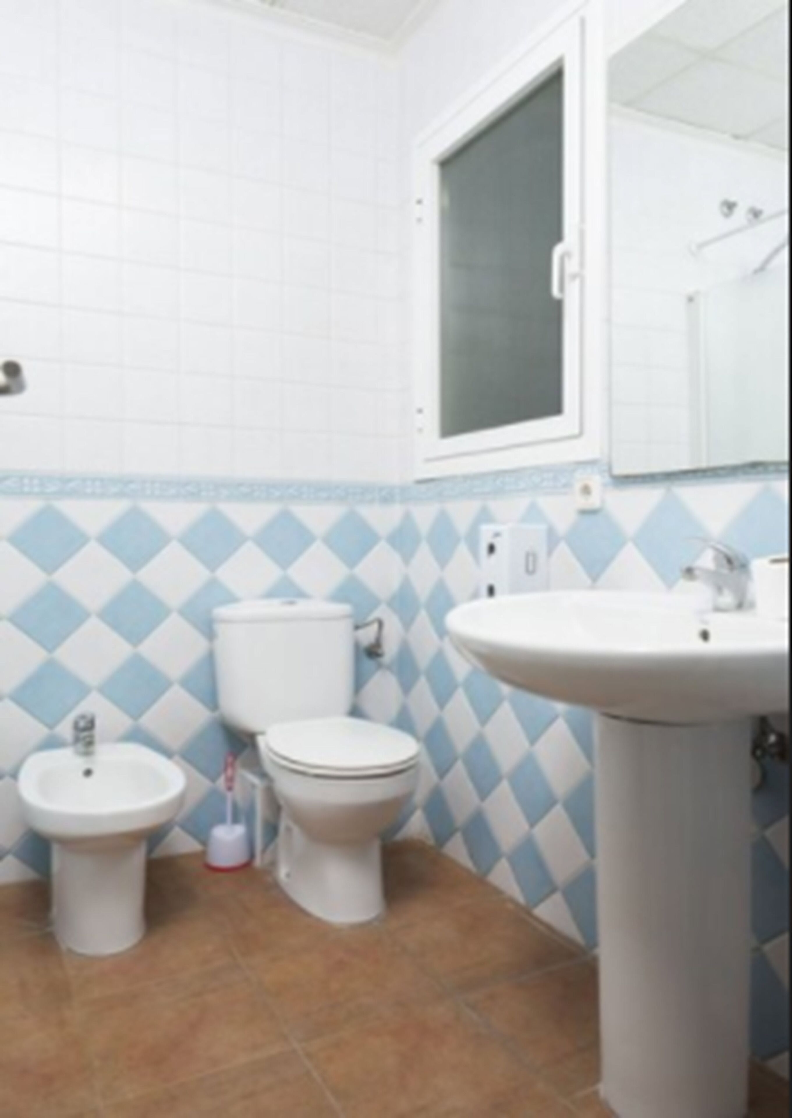 Photo - NWT Central Station Valencia