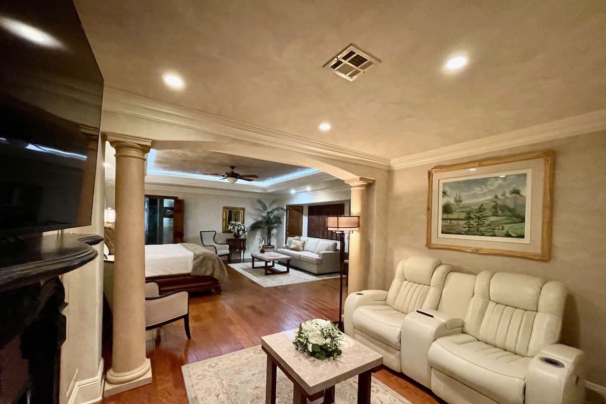 Presidential Room | 1 bedroom, Egyptian cotton sheets, premium bedding, down comforters