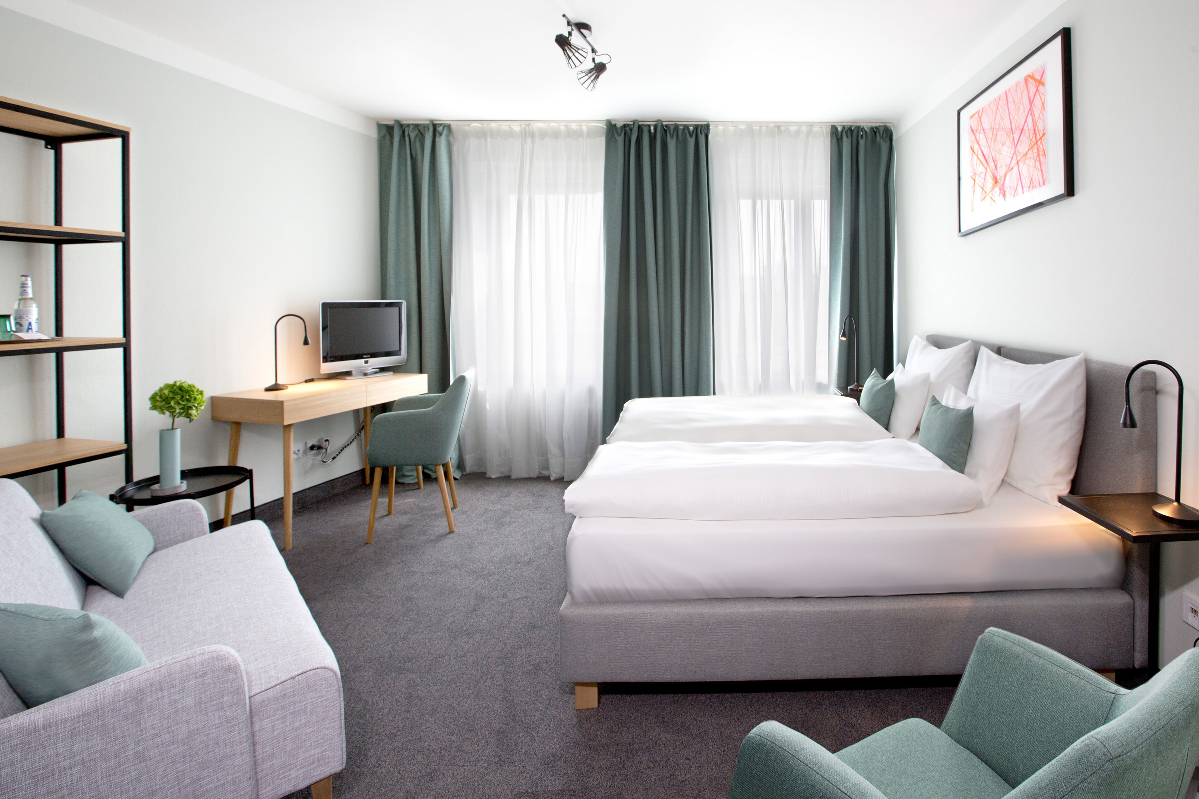 superior double room | 1 bedroom, hypo-allergenic bedding, in-room safe, desk