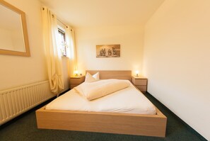 Minibar, desk, iron/ironing board, cribs/infant beds