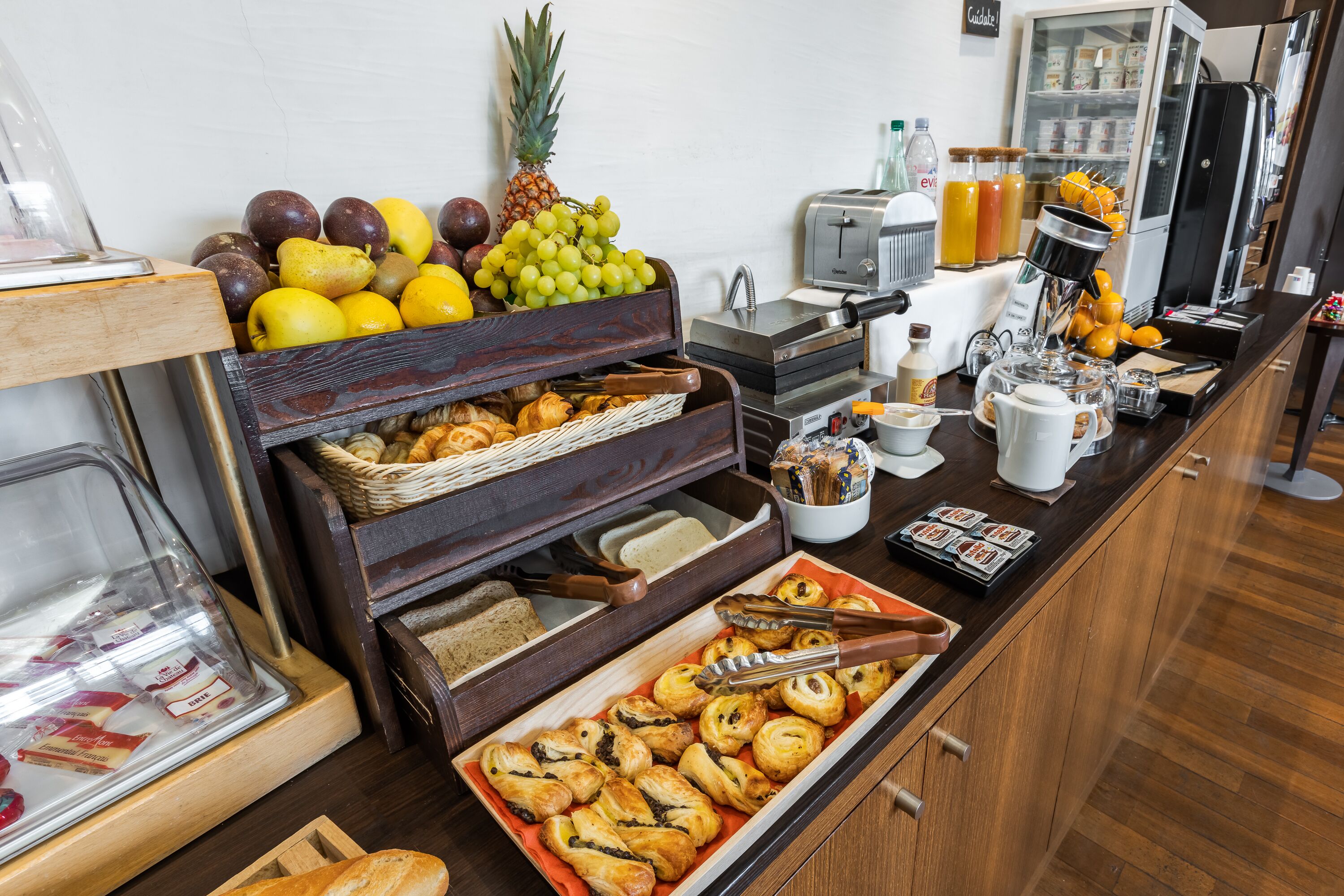 daily buffet breakfast (eur 14 per person)