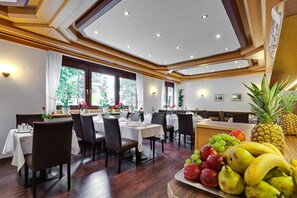 Petit déjeuner buffet compris tous les jours