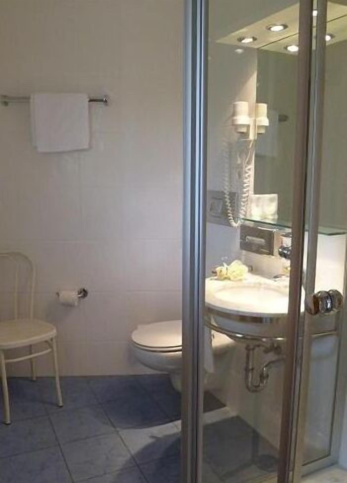 Photo - Hotel am Feuersee