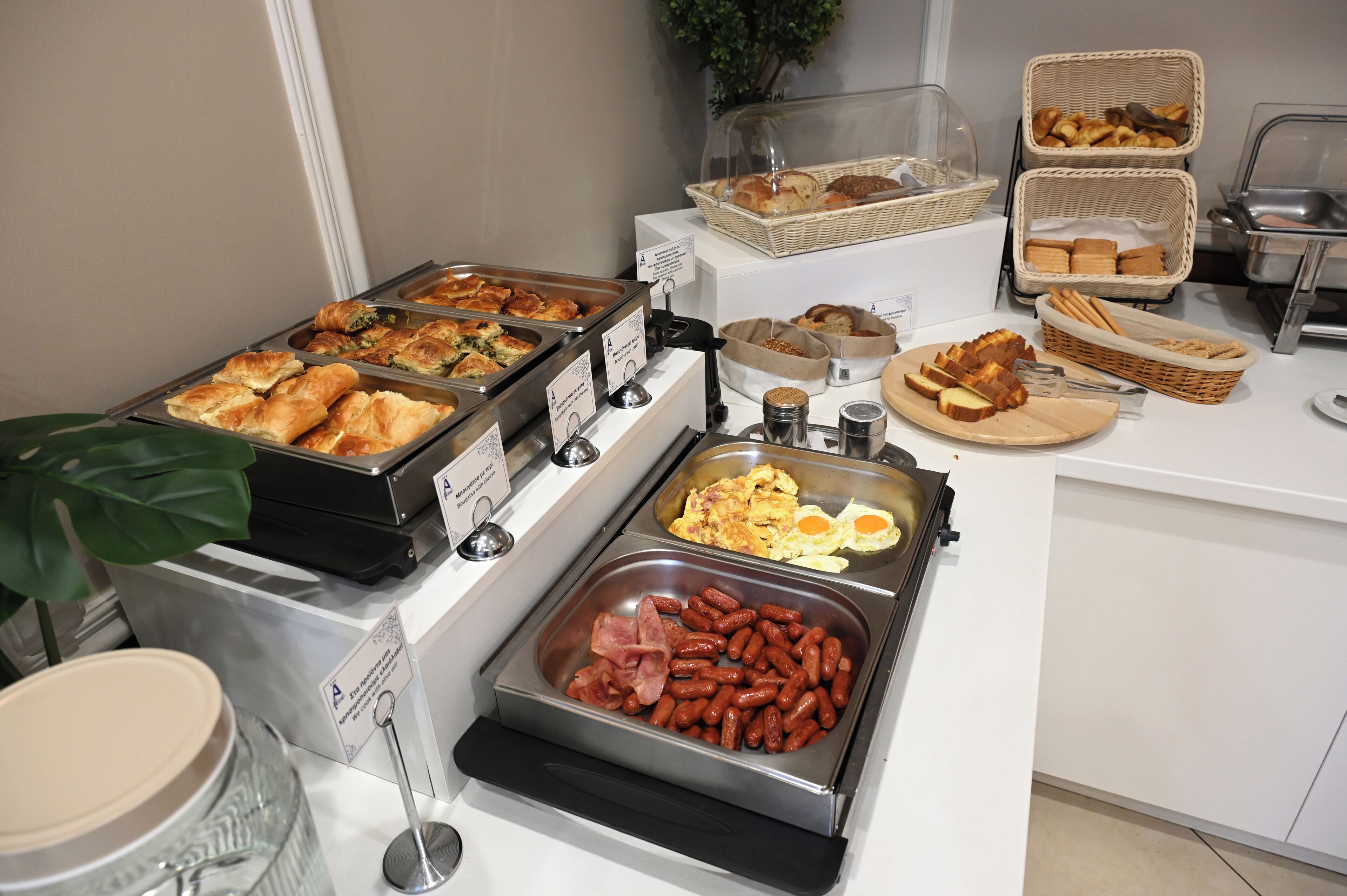 daily buffet breakfast (eur 7 per person)