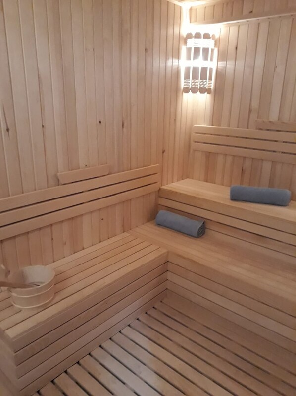 Aromatherapy, Thai massages, body scrubs, reflexology - Kucuk Velic Hotel (Gaziantep)