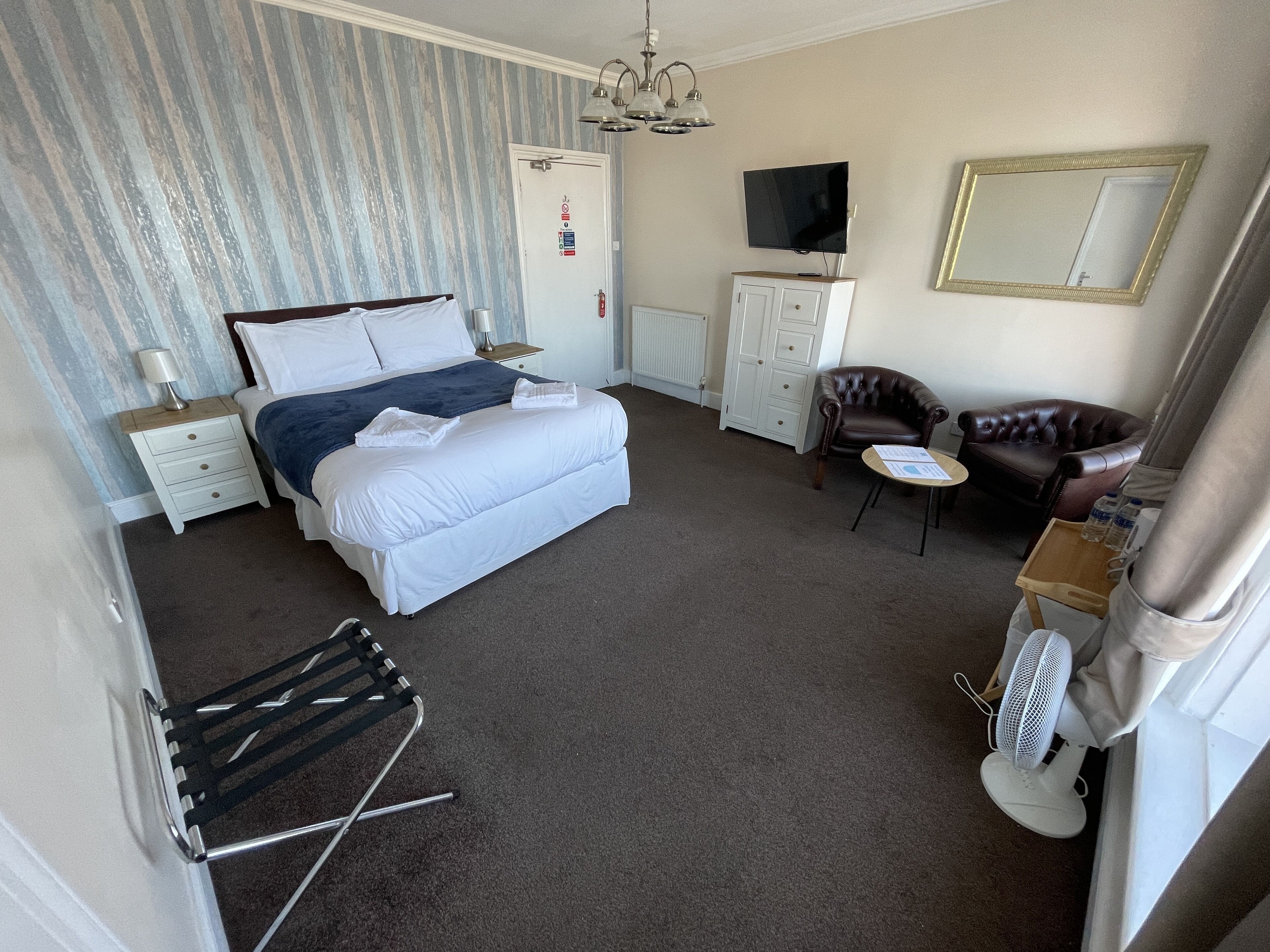 Superior-Doppelzimmer, mit Bad, Meerblick (Large)