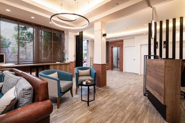 Lobby - Park (Alexandroupoli)