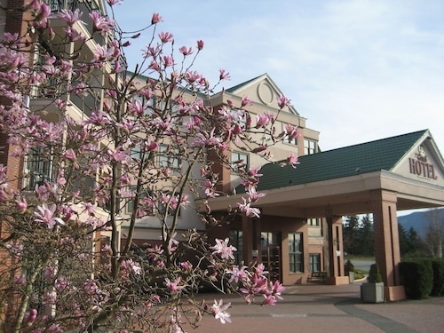 The Grand Hotel Nanaimo