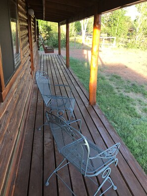 Traditional Cabin, 1 Bedroom, Kitchen, Ground Floor | Terrace/patio - La Posada Pintada (Bluff)